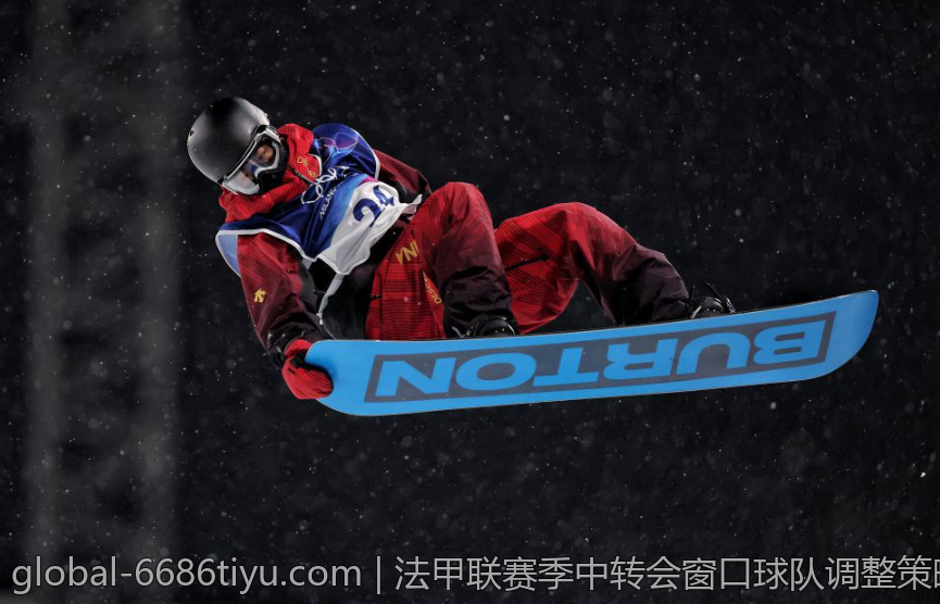 法甲联赛季中转会窗口球队调整策略